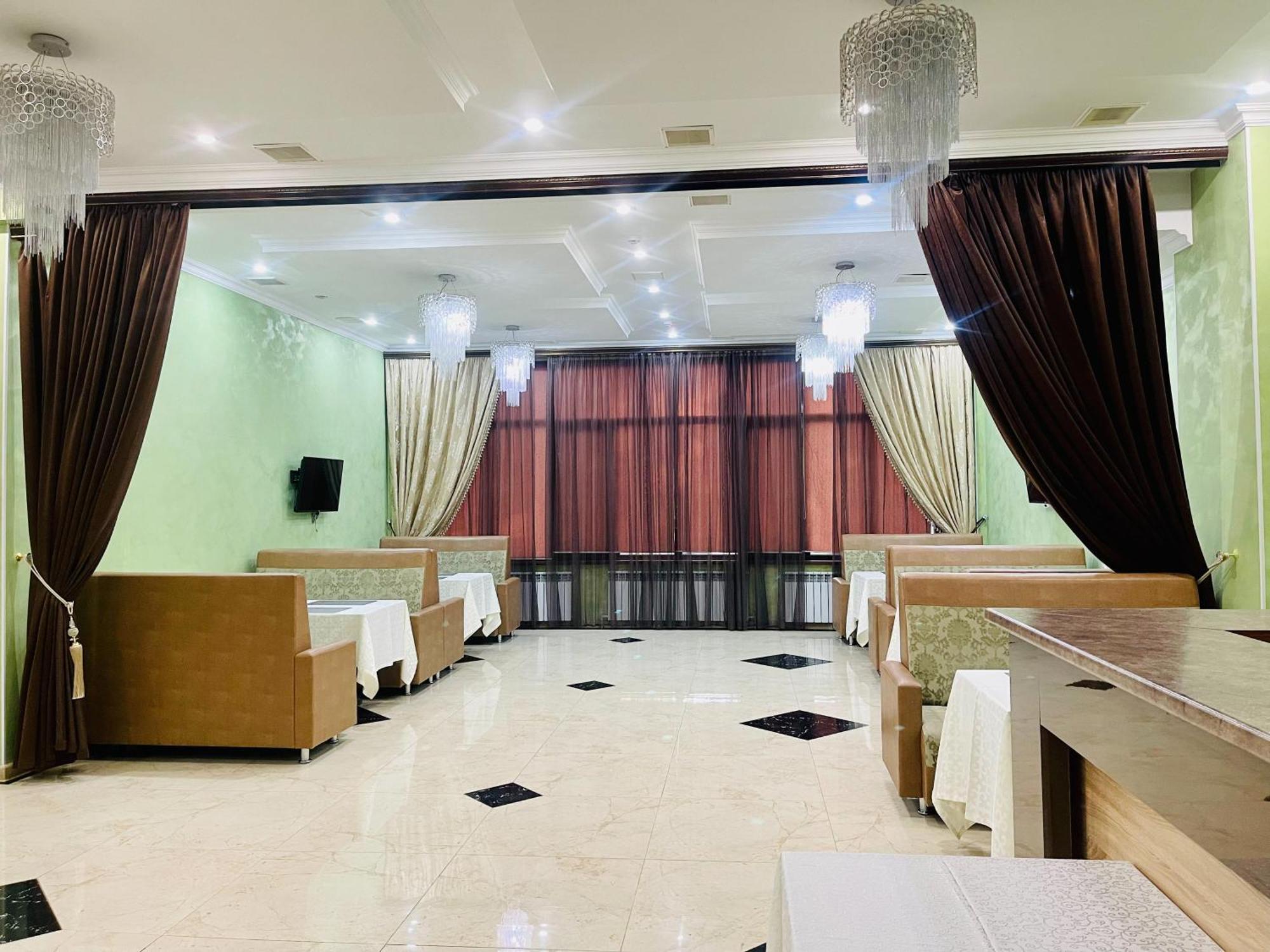 Dostyk Hotel Kyzylorda Exterior photo